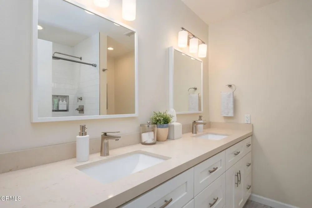 2029 Shoemaker Lane Thousand Oaks, CA 91320