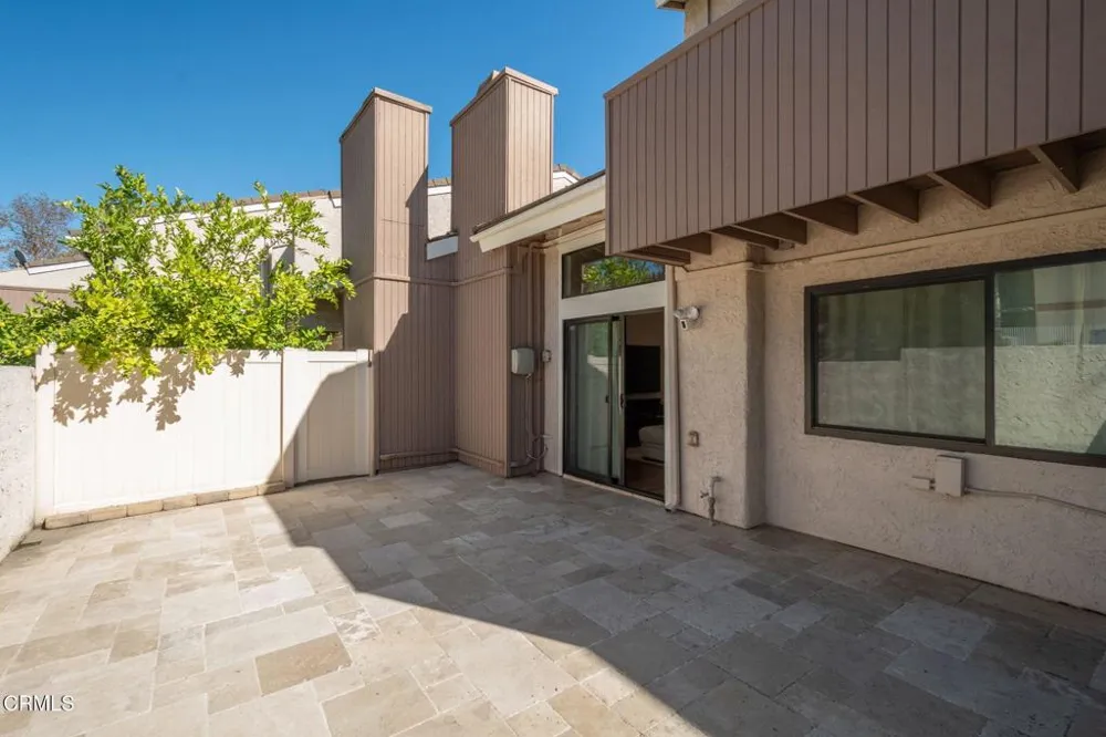2029 Shoemaker Lane Thousand Oaks, CA 91320