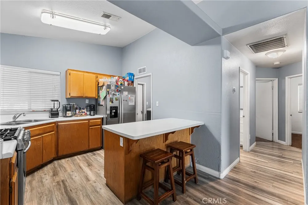 6606 Cerralvo Bakersfield, CA 93307