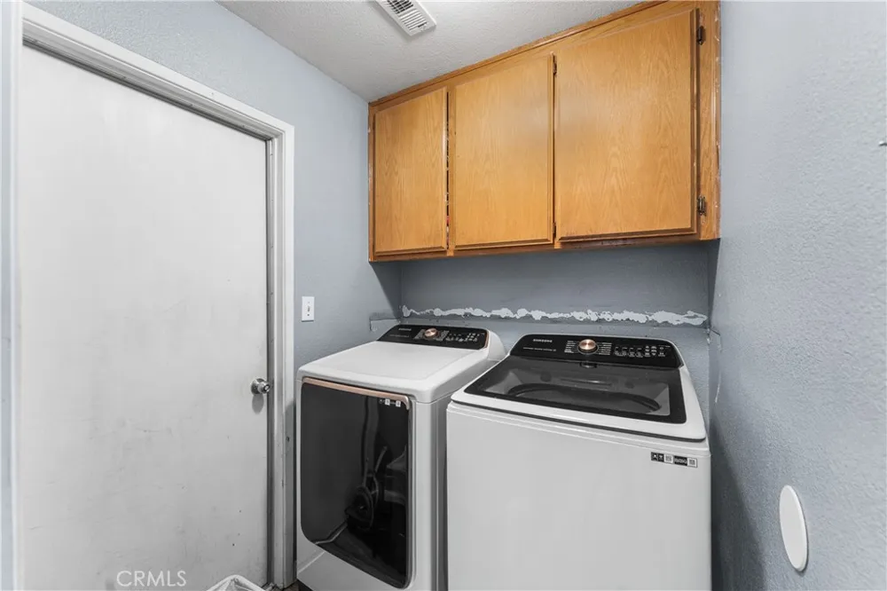 6606 Cerralvo Bakersfield, CA 93307
