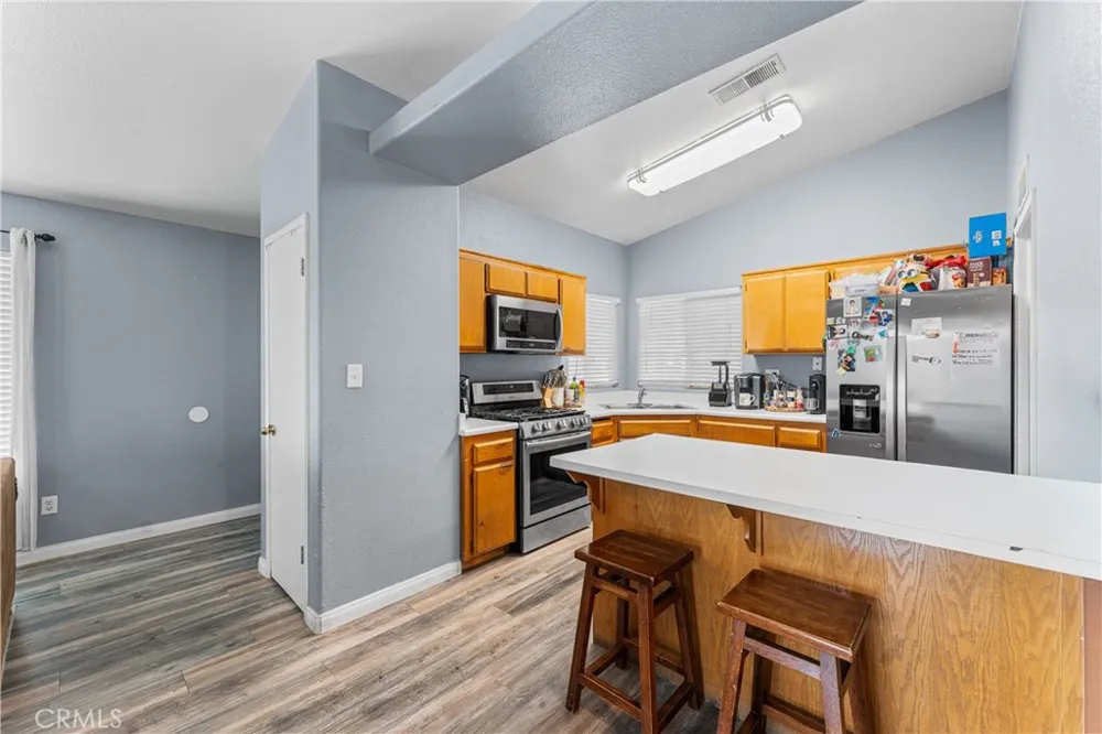 6606 Cerralvo Bakersfield, CA 93307