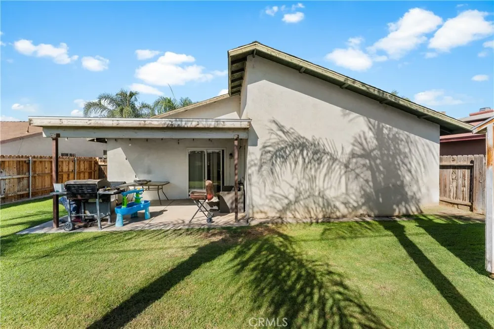 6606 Cerralvo Bakersfield, CA 93307