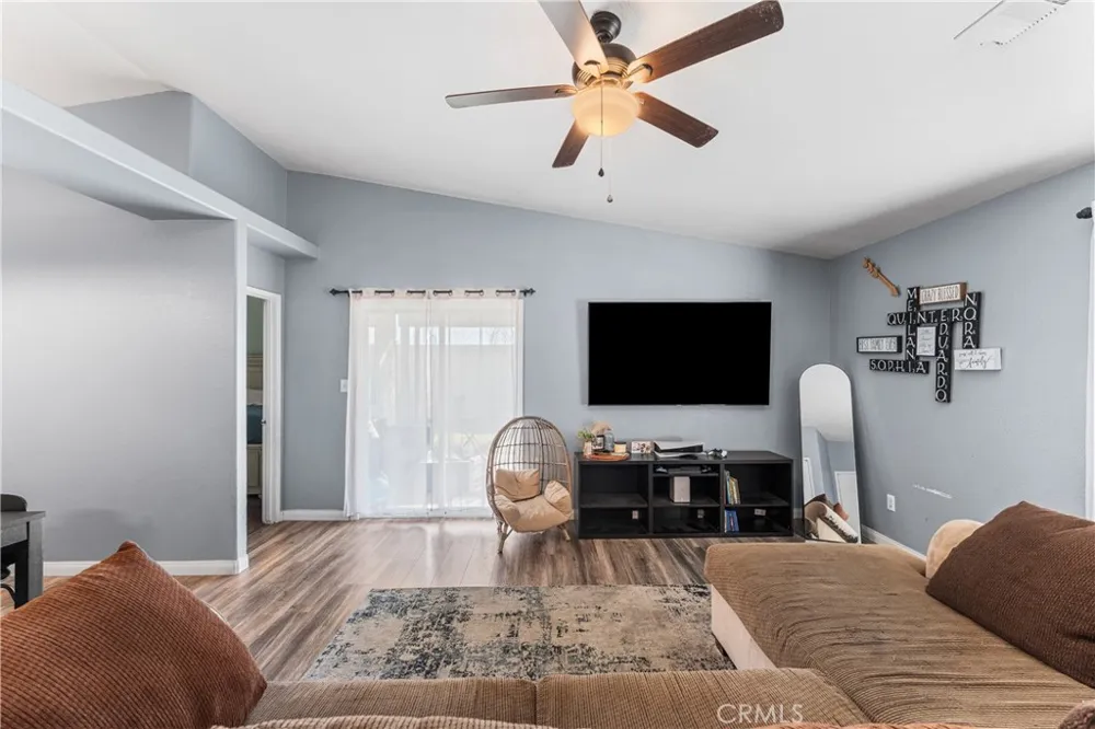 6606 Cerralvo Bakersfield, CA 93307