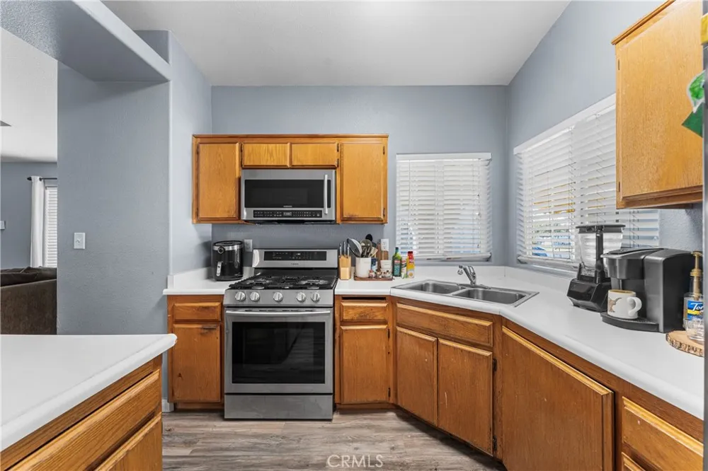 6606 Cerralvo Bakersfield, CA 93307