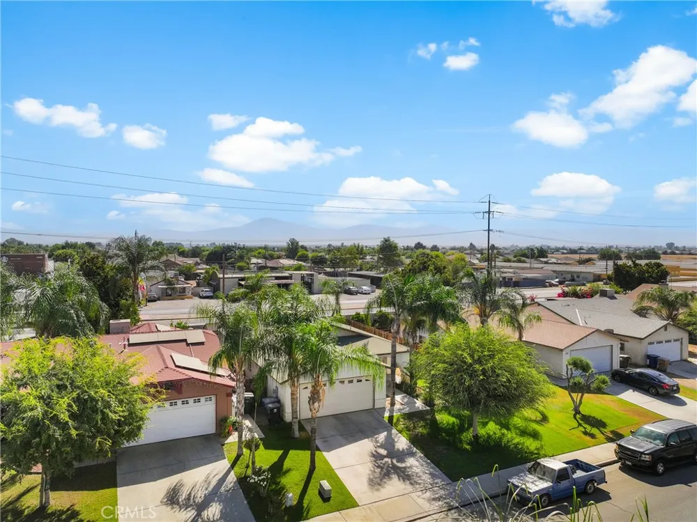 6606 Cerralvo Bakersfield, CA 93307