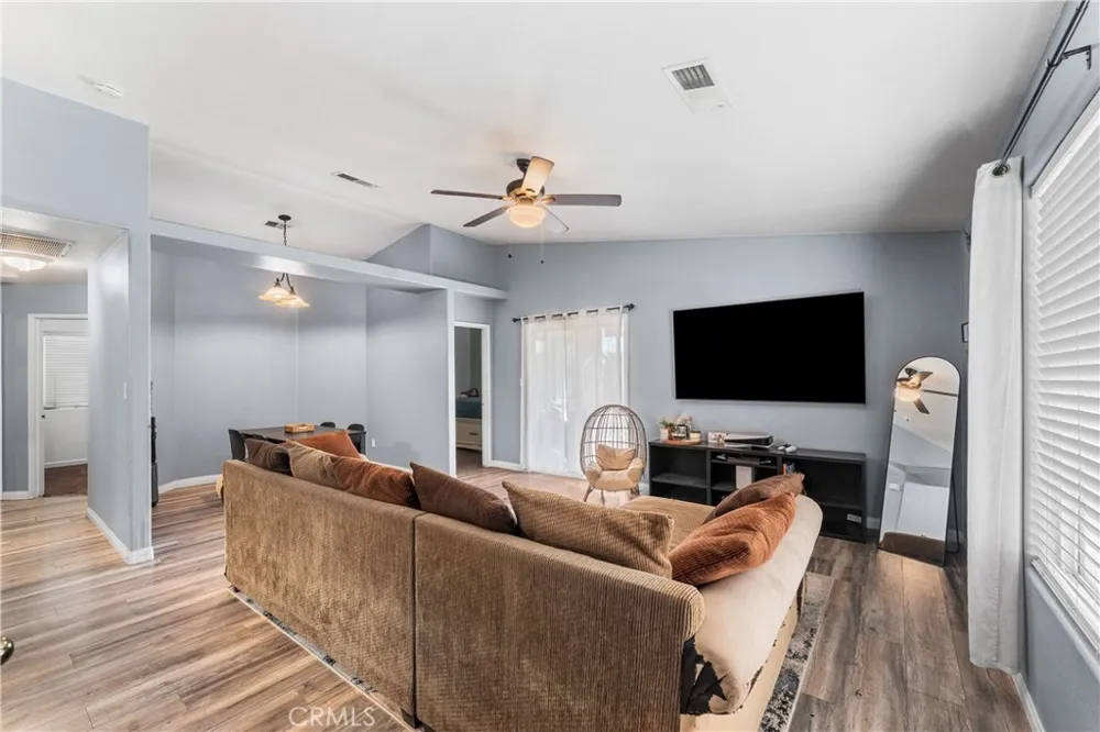 6606 Cerralvo Bakersfield, CA 93307