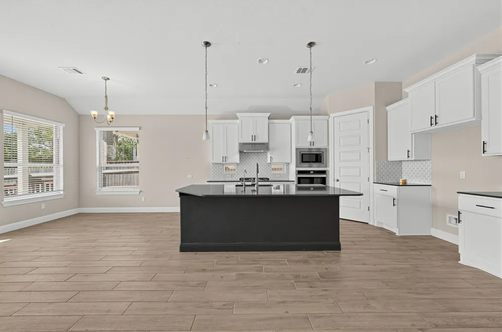 734 Treadwell Lane Kyle, TX 78640