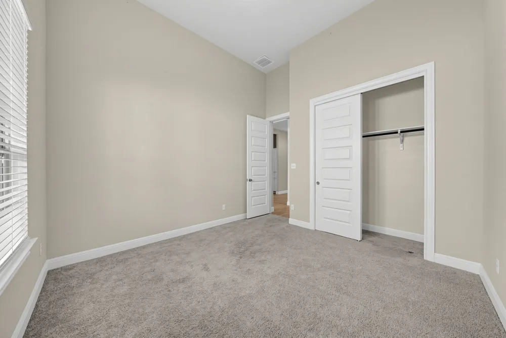 734 Treadwell Lane Kyle, TX 78640