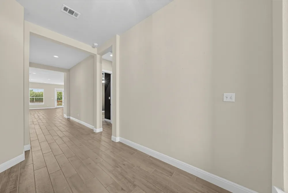 734 Treadwell Lane Kyle, TX 78640
