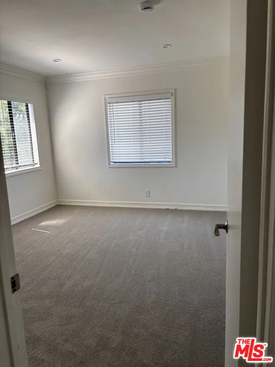 14311 Magnolia Boulevard Los Angeles, CA 91423