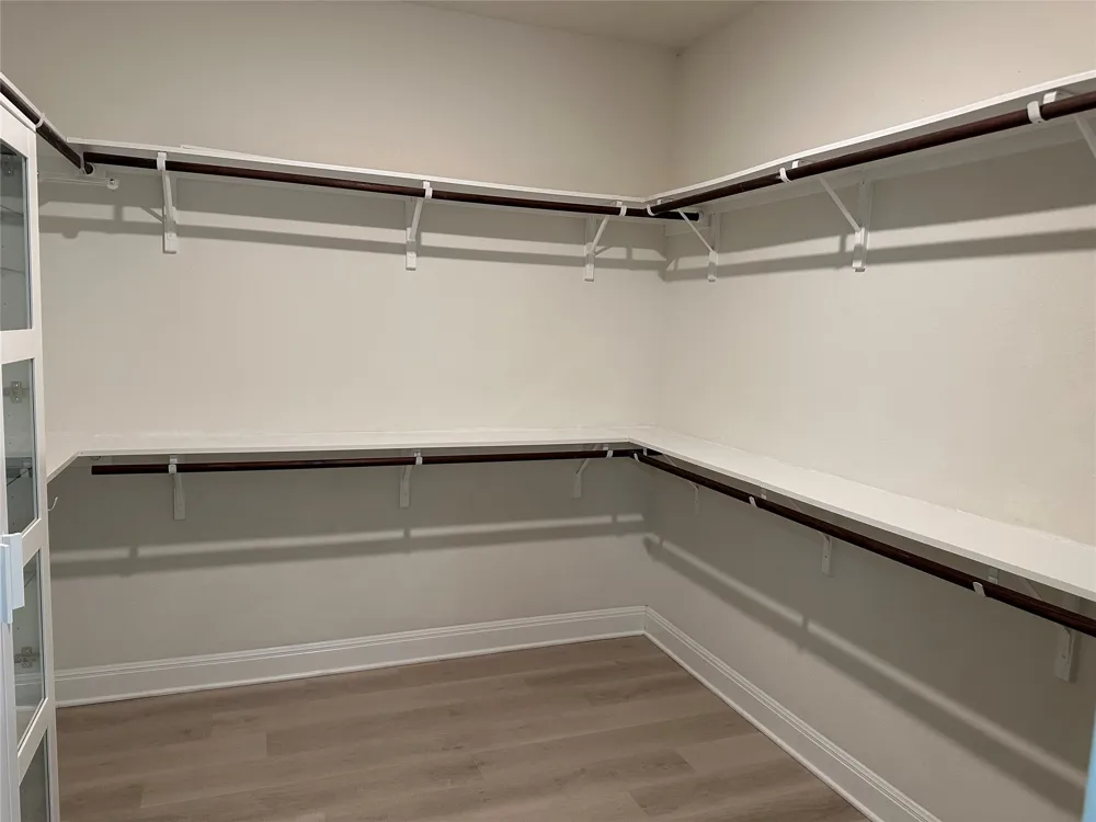 4237 Privacy Hedge Street Leander, TX 78641