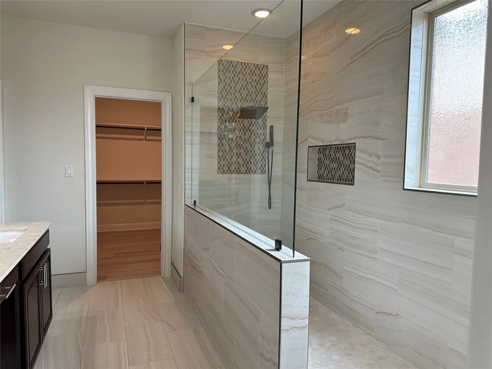 4237 Privacy Hedge Street Leander, TX 78641
