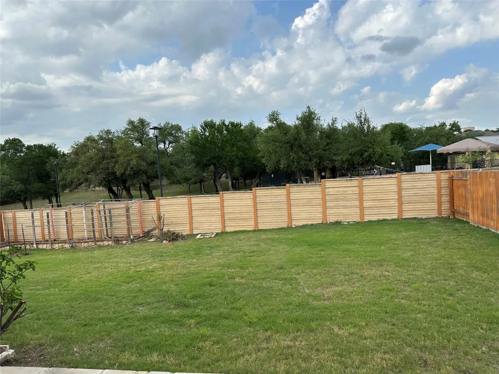 4237 Privacy Hedge Street Leander, TX 78641