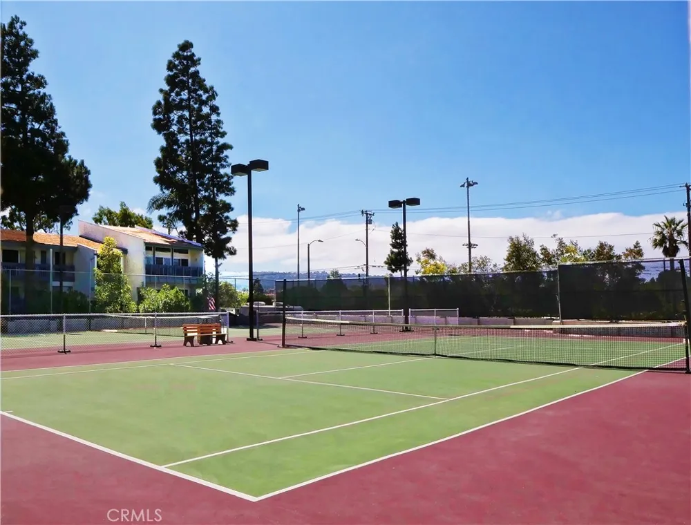 822 Camino Real #202 Redondo Beach, CA 90277