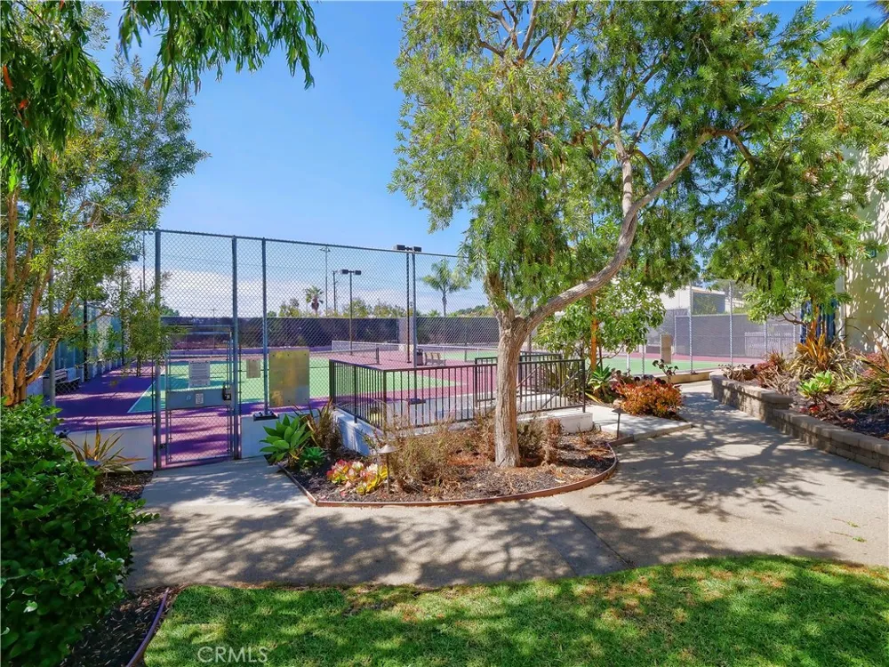 822 Camino Real #202 Redondo Beach, CA 90277