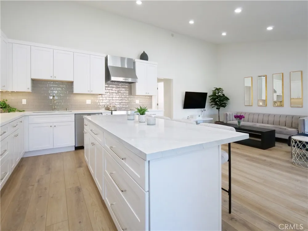 822 Camino Real #202 Redondo Beach, CA 90277