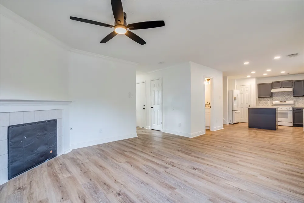 1106 Hughmont Drive Pflugerville, TX 78660