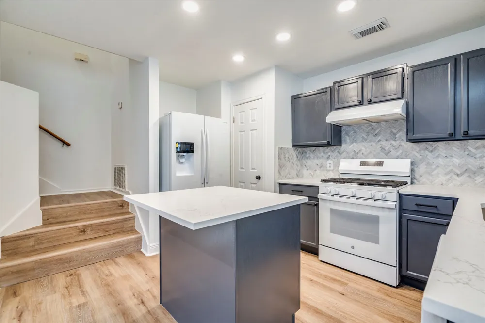 1106 Hughmont Drive Pflugerville, TX 78660