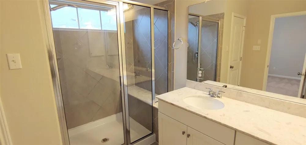 7220 Wyoming Springs Drive #902 Round Rock, TX 78681