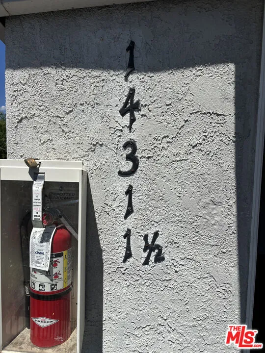14311 Magnolia Boulevard Los Angeles, CA 91423