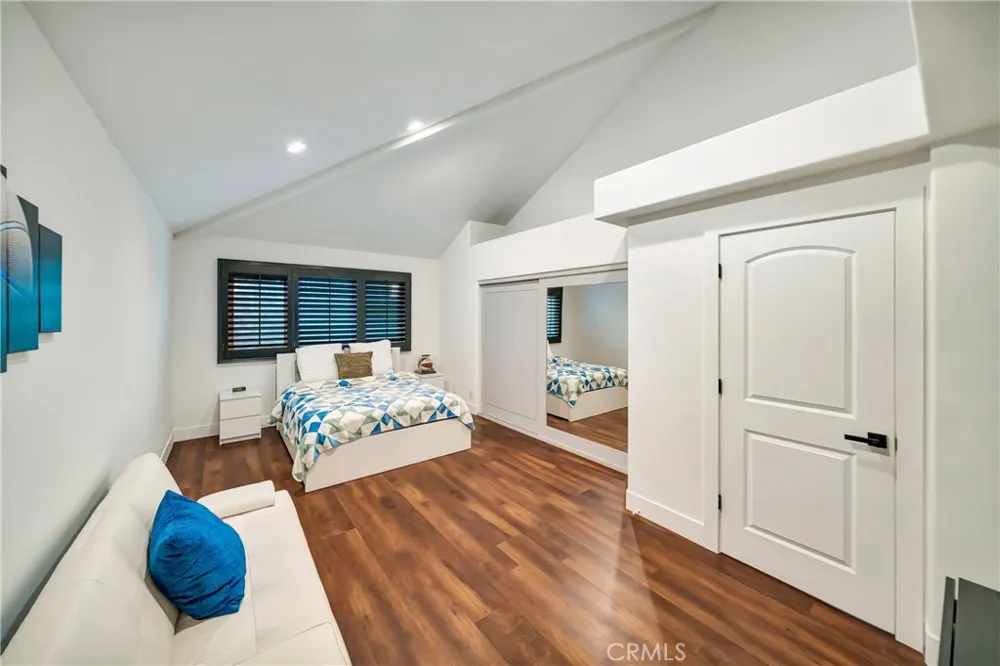 3793 Camino Codorniz Calabasas, CA 91302