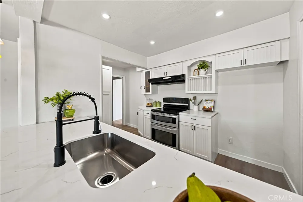 47508 93rd W Lancaster, CA 93536