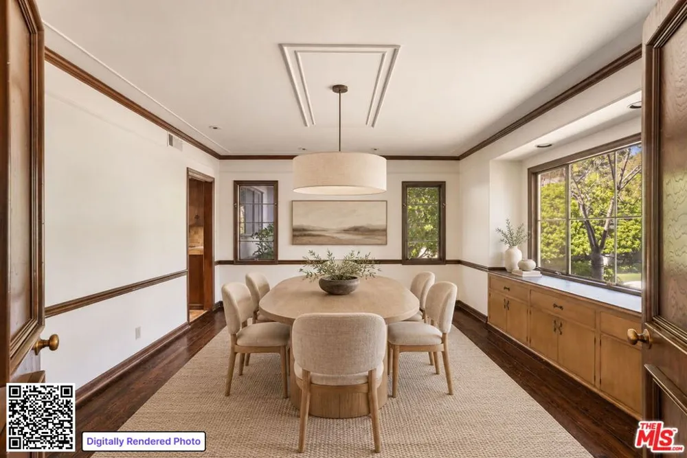 676 Elkins Road Los Angeles, CA 90049