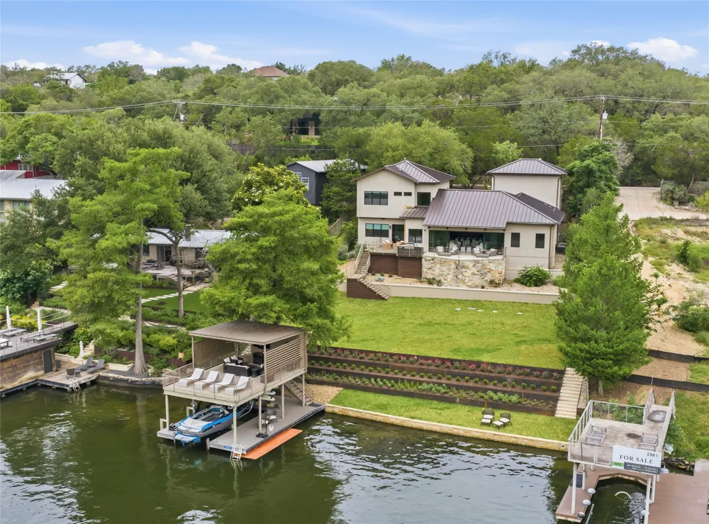 3605 Robbins Road Austin, TX 78730