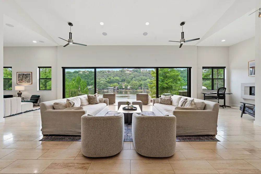 3605 Robbins Road Austin, TX 78730