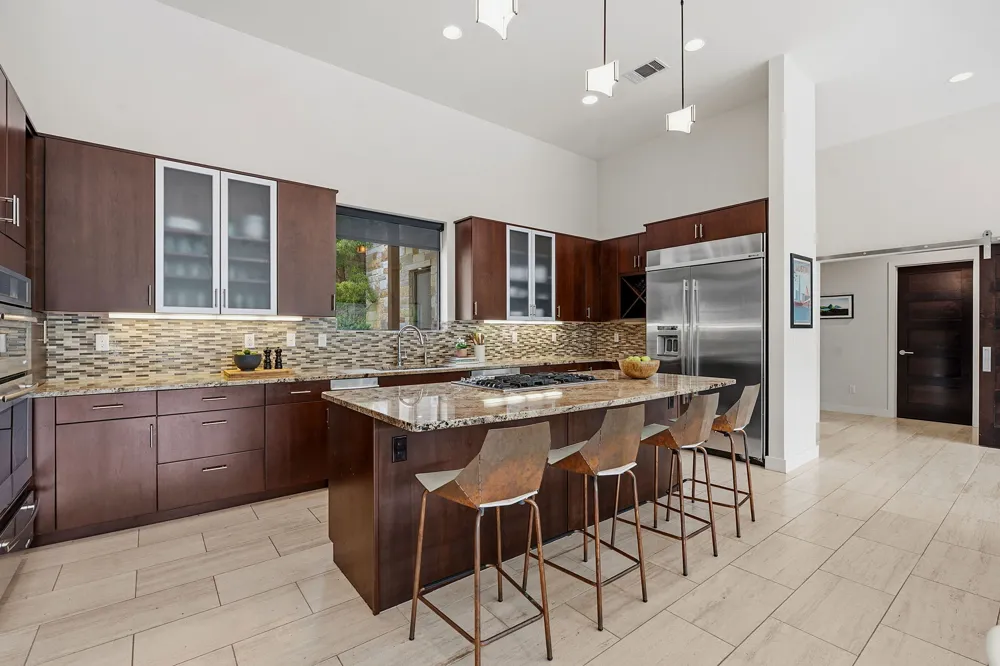 3605 Robbins Road Austin, TX 78730