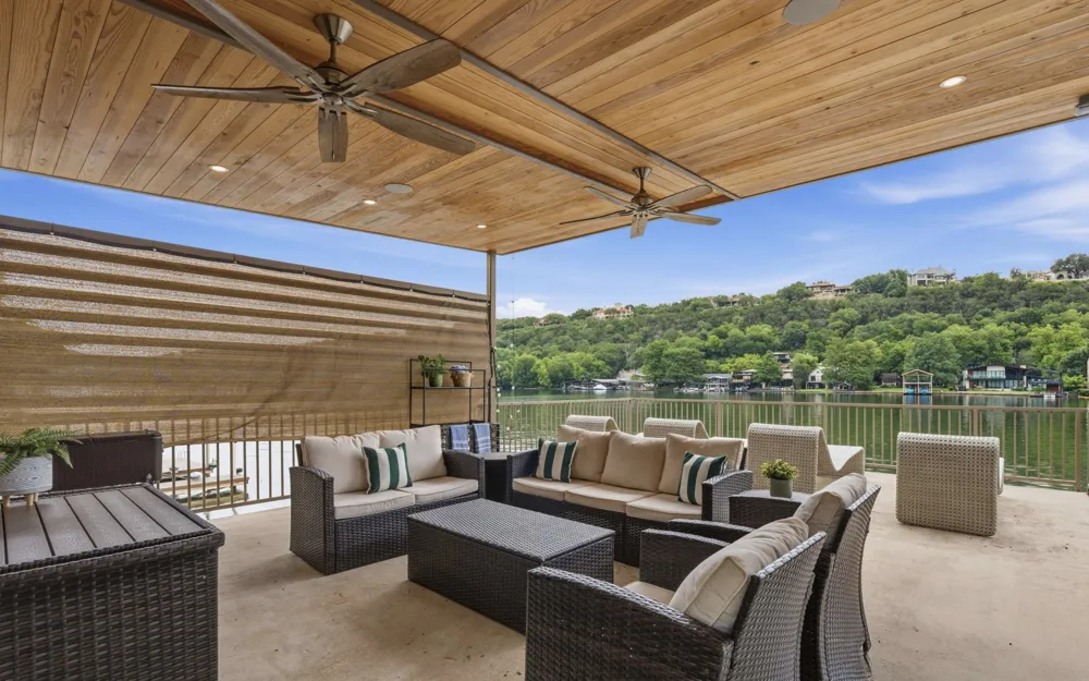 3605 Robbins Road Austin, TX 78730