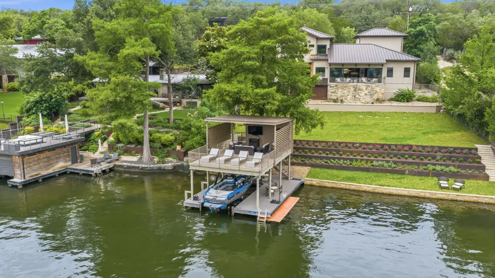 3605 Robbins Road Austin, TX 78730