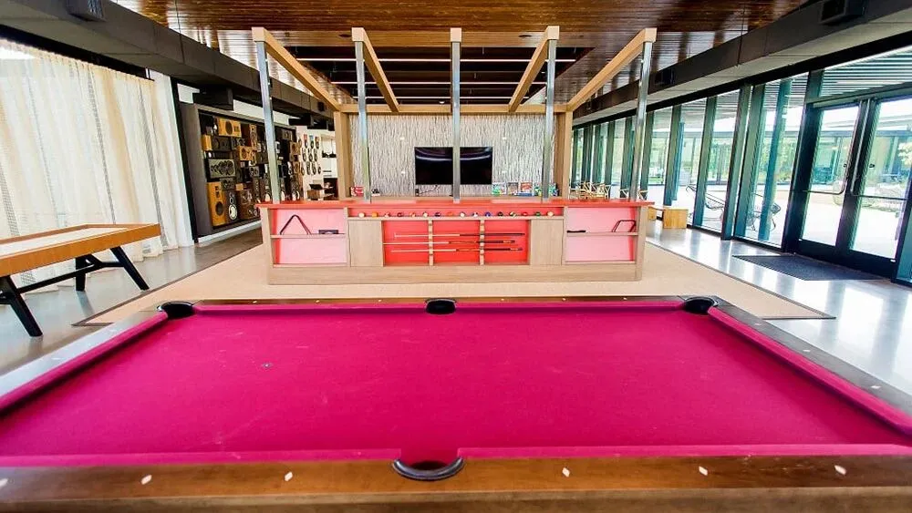9601 Wiggy Way Austin, TX 78744