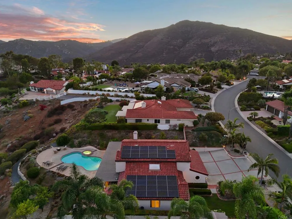 3558 Avenida Amorosa Escondido, CA 92029