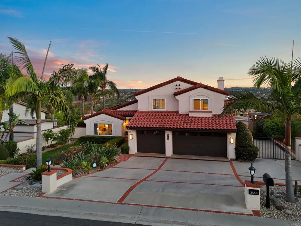 3558 Avenida Amorosa Escondido, CA 92029