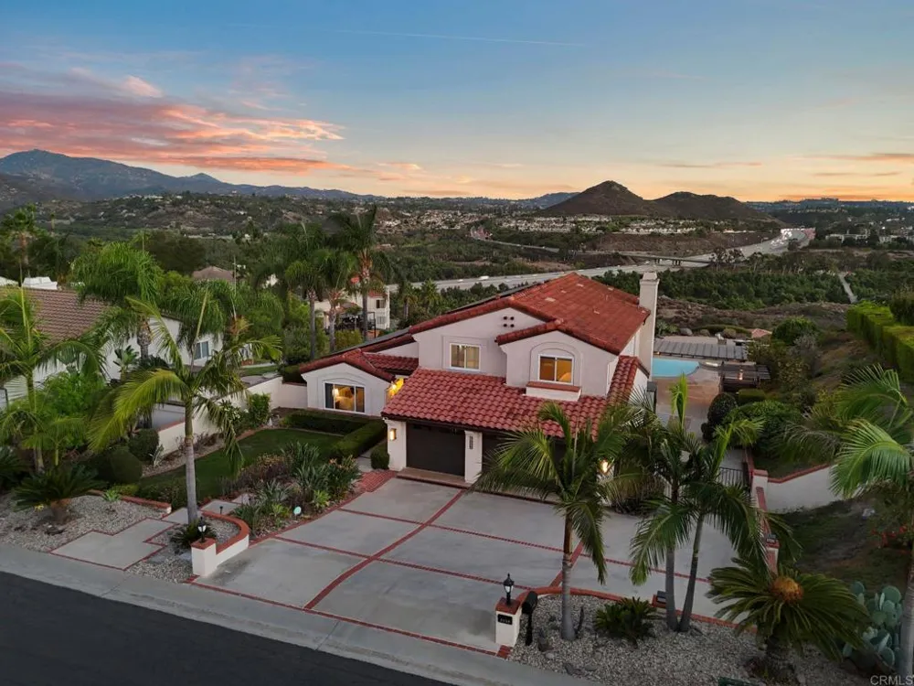 3558 Avenida Amorosa Escondido, CA 92029