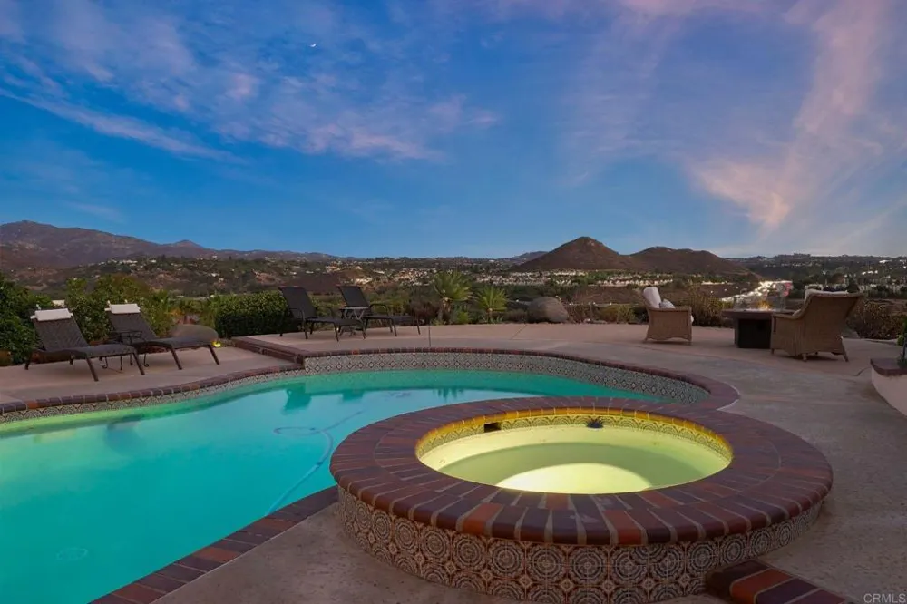 3558 Avenida Amorosa Escondido, CA 92029