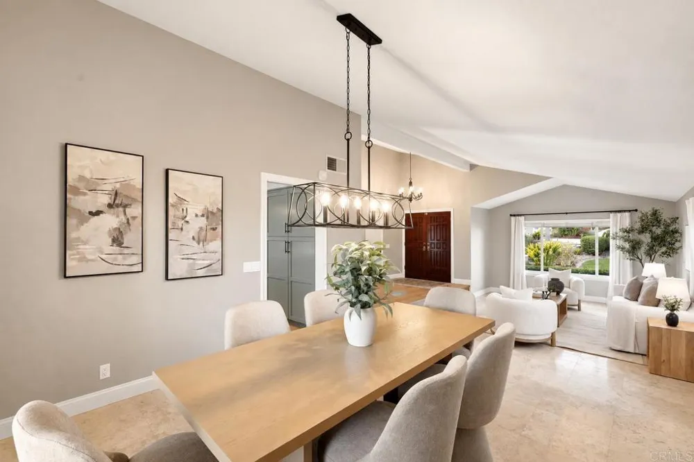 3558 Avenida Amorosa Escondido, CA 92029