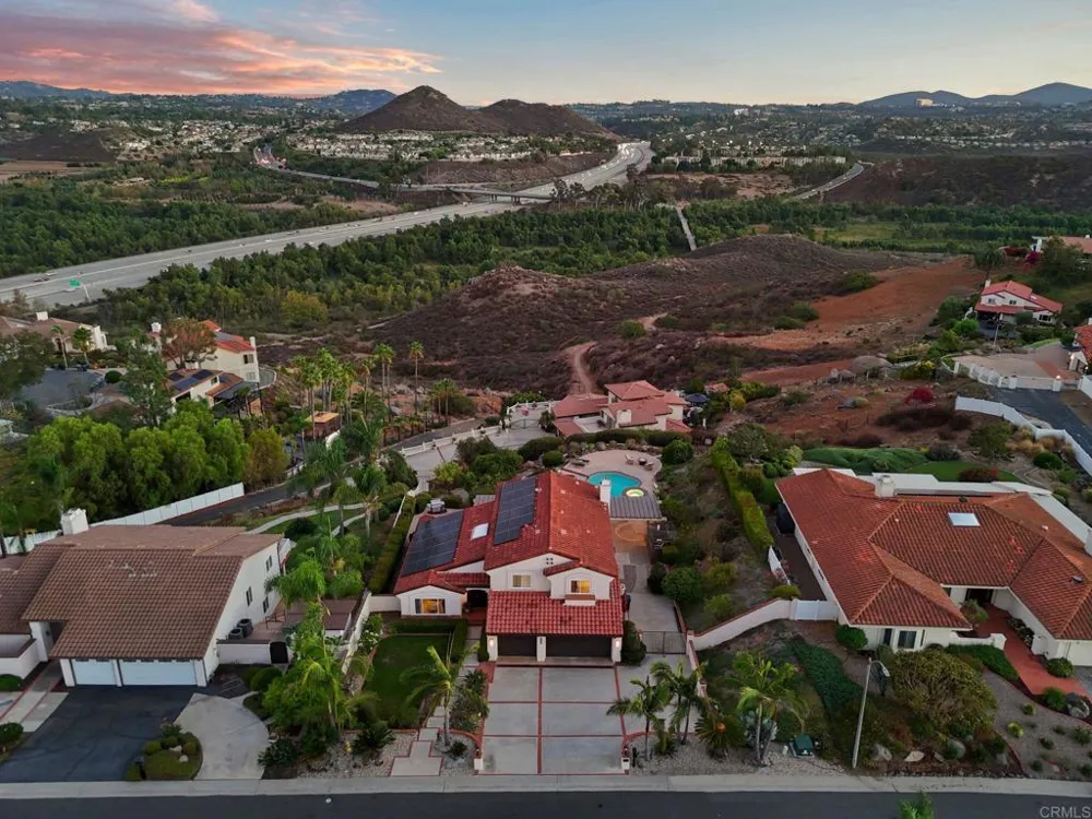 3558 Avenida Amorosa Escondido, CA 92029