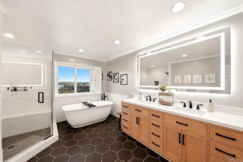 3558 Avenida Amorosa Escondido, CA 92029