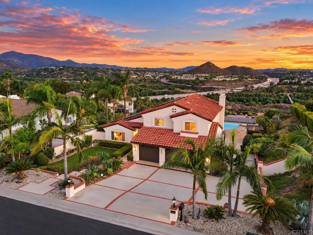3558 Avenida Amorosa Escondido, CA 92029