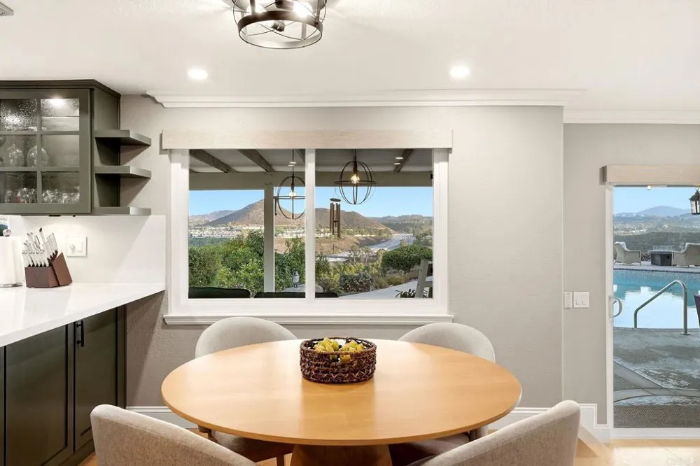 3558 Avenida Amorosa Escondido, CA 92029
