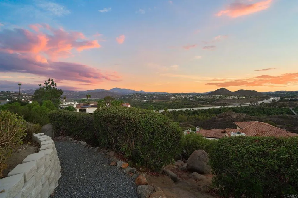 3558 Avenida Amorosa Escondido, CA 92029