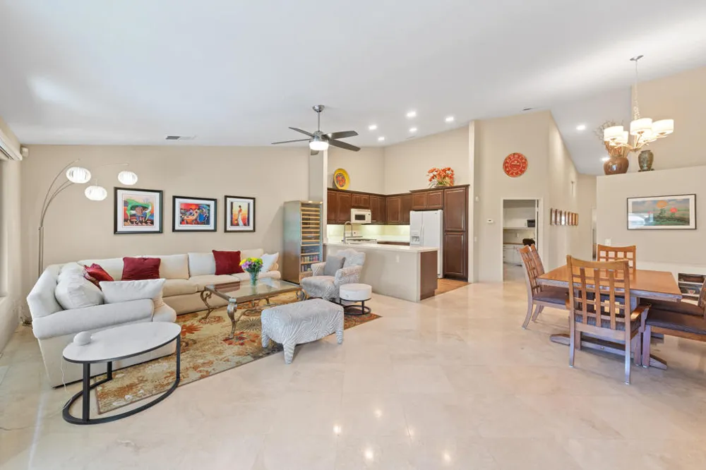 41419 W Woodhaven Drive W Palm Desert, CA 92211