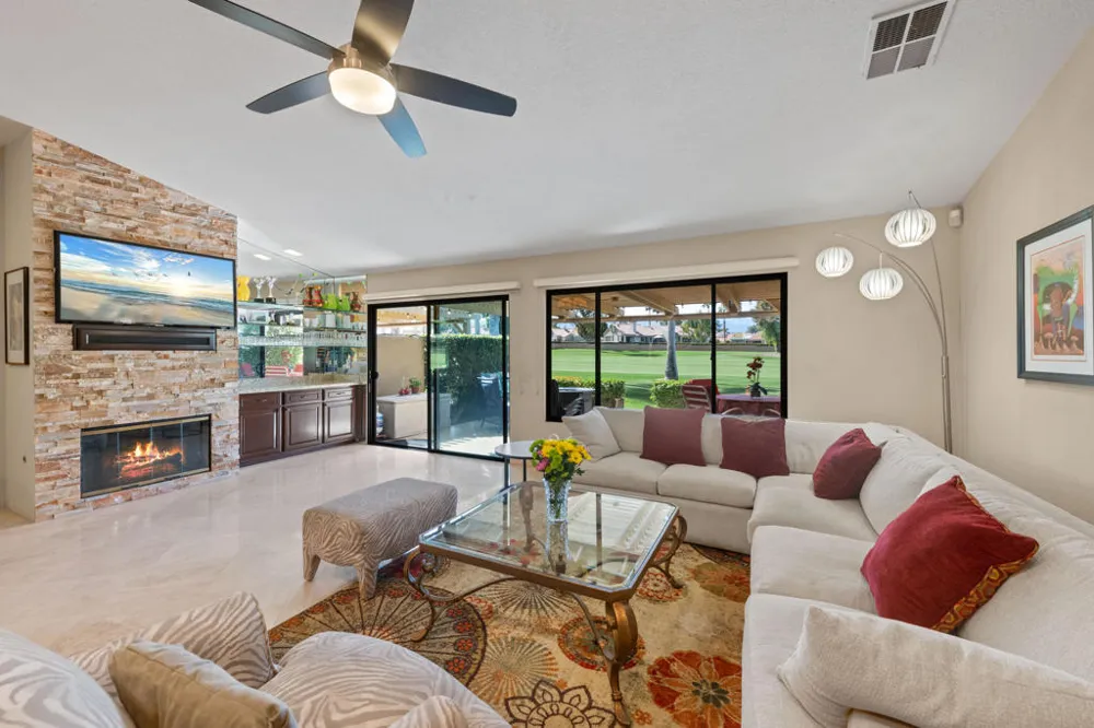 41419 W Woodhaven Drive W Palm Desert, CA 92211
