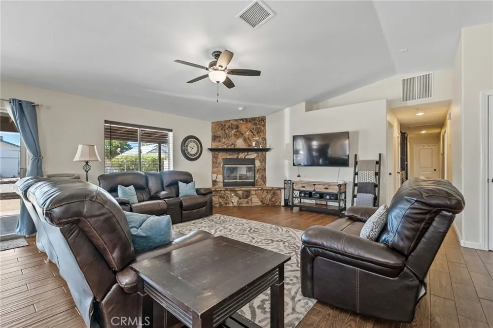 58235 Paxton Yucca Valley, CA 92284