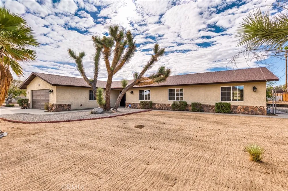 58235 Paxton Yucca Valley, CA 92284