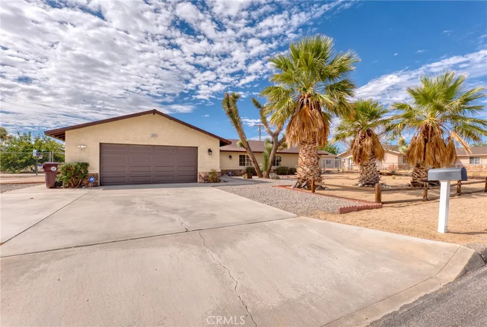 58235 Paxton Yucca Valley, CA 92284