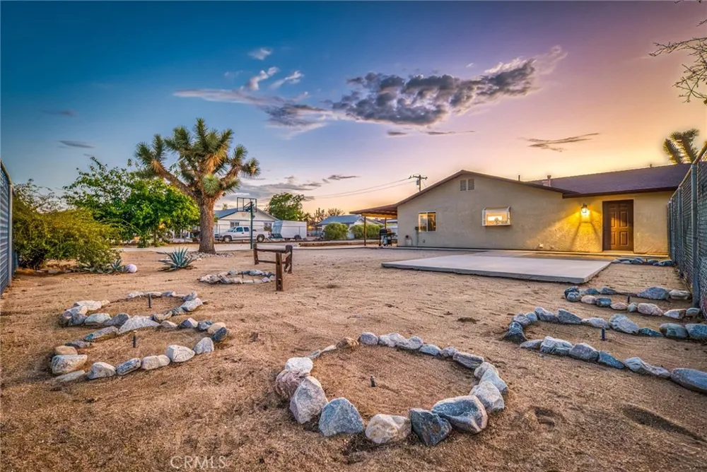 58235 Paxton Yucca Valley, CA 92284
