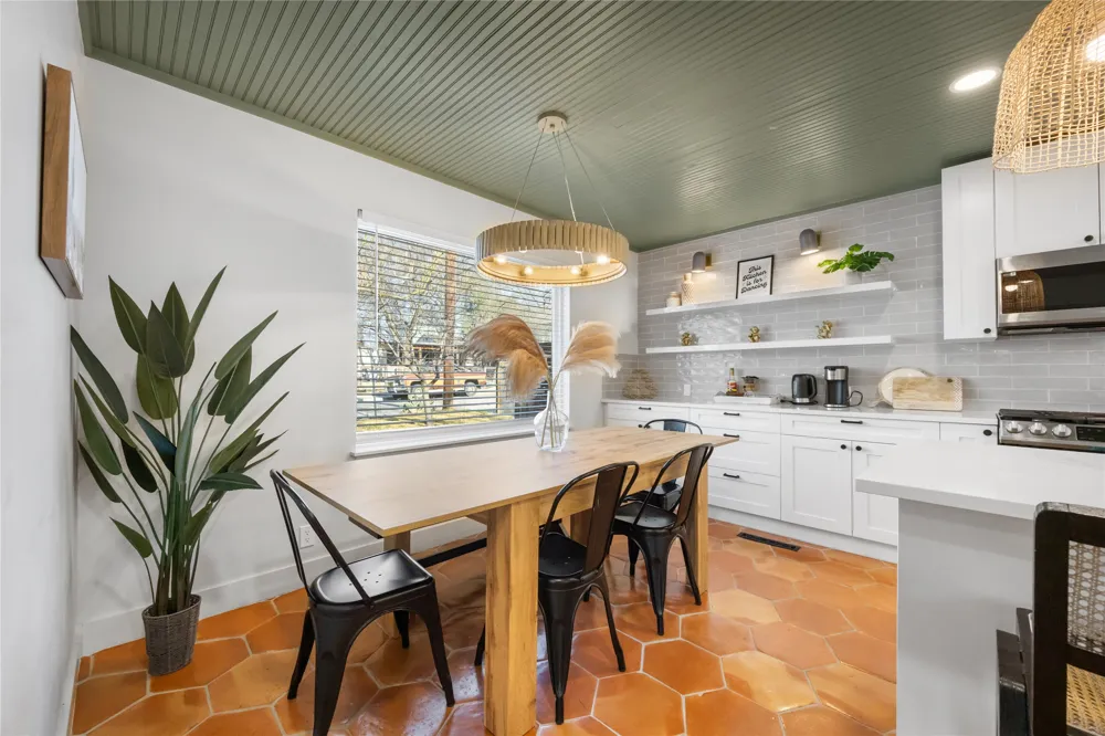 2109 Brackenridge Street #A Austin, TX 78704